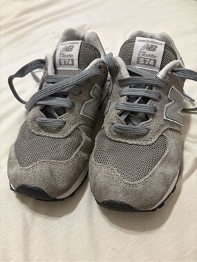 New Balance Kids Classic 574 Sneakers in Gray